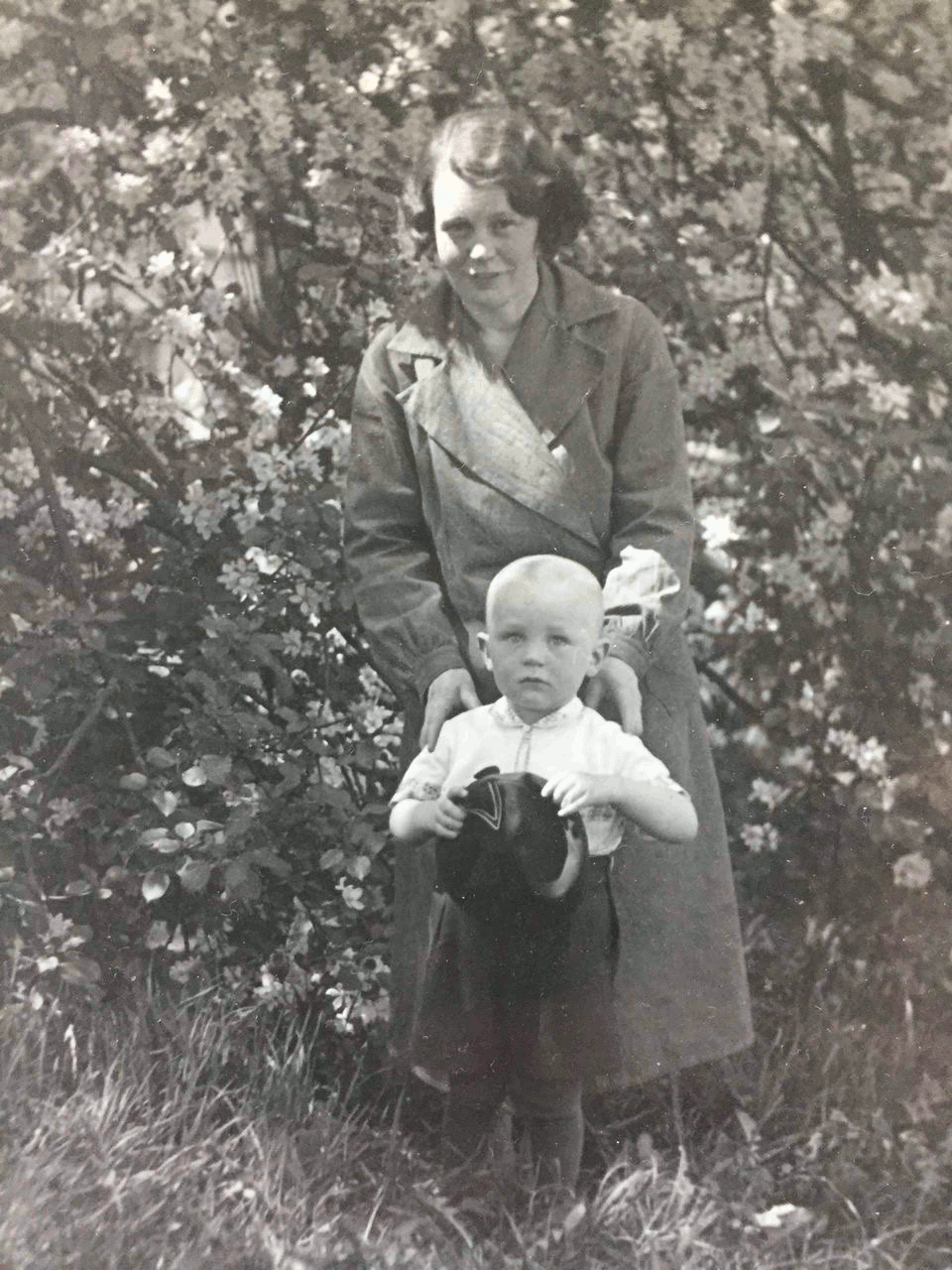 Andres and his mother Olga in late 1930s.