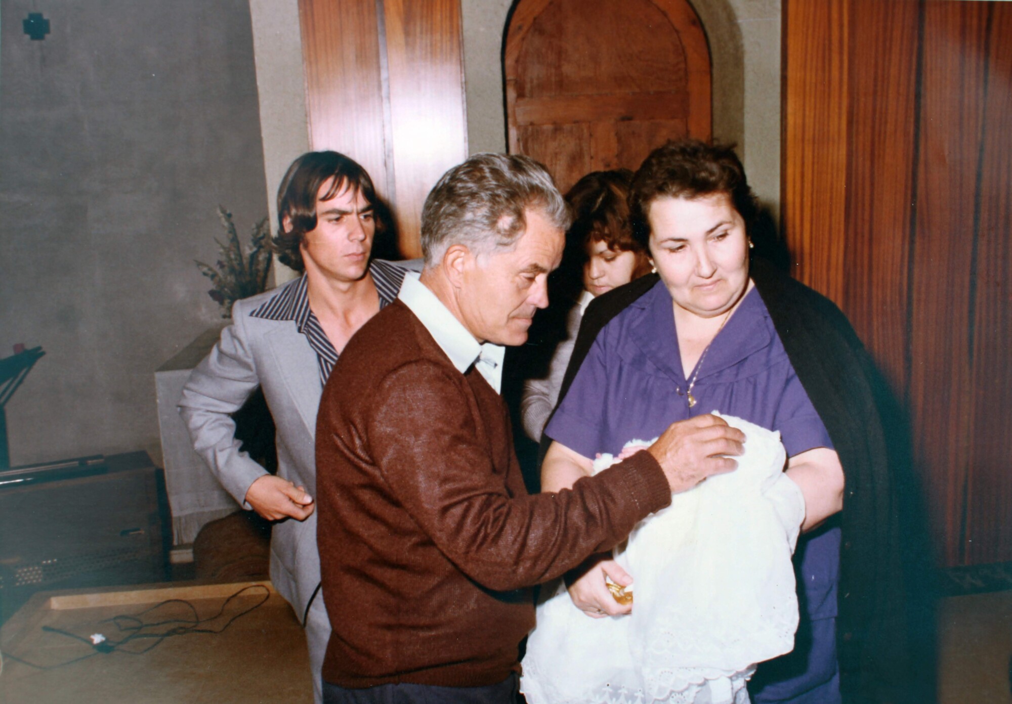 My grandmother in the baptism of her grandson with my grandfather, my aunt and my uncle (Photo: Private)